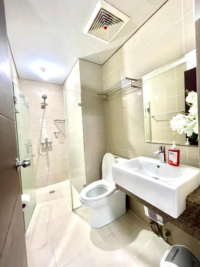 Two Palm Tree Villas Pasay Extérieur photo