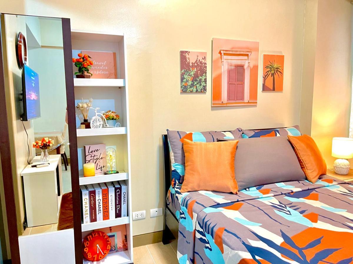 Two Palm Tree Villas Pasay Extérieur photo