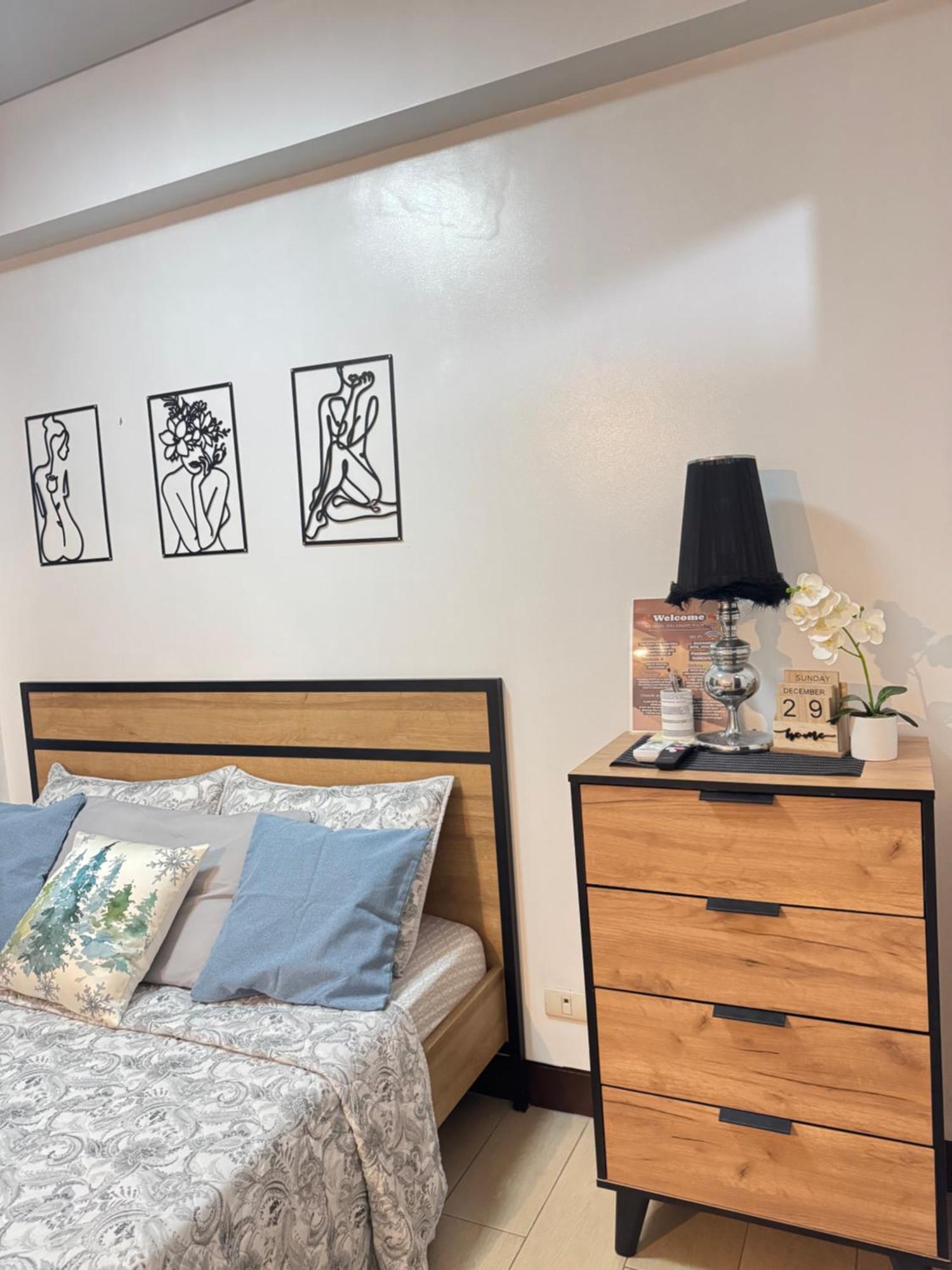 Two Palm Tree Villas Pasay Extérieur photo